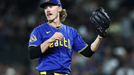 Mariners commit defensive sins in 7-5 loss to Angels