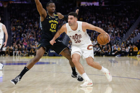 Georges Niang reportedly a Warriors target