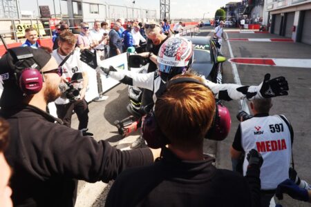 Morgan doubles up with dominant victory