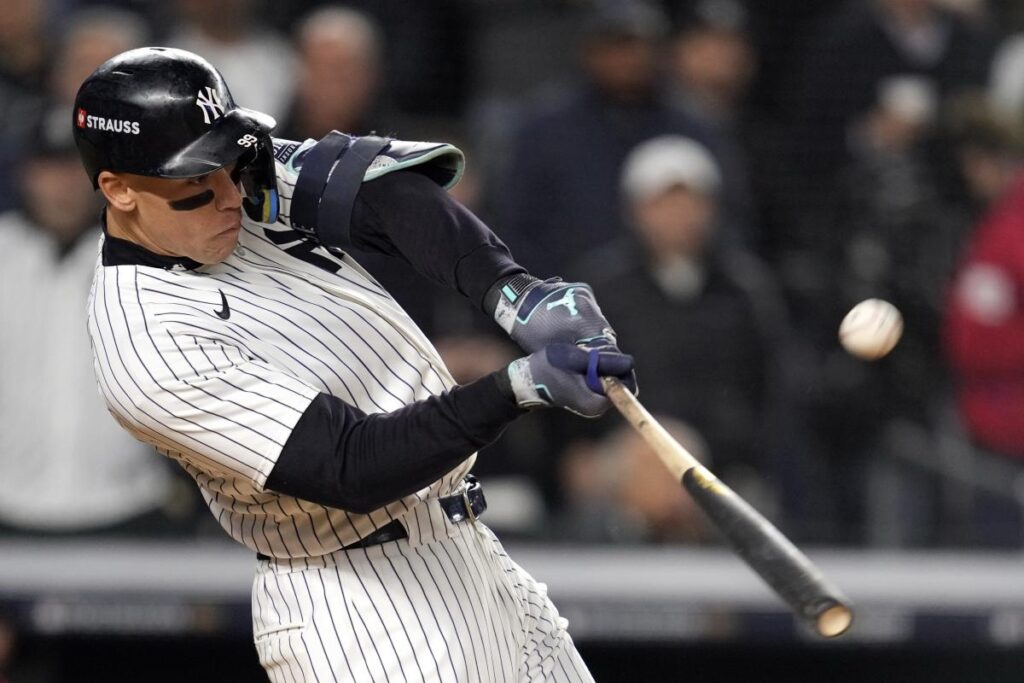 Aaron Judge gives Yankee Stadium something to cheer about with home run in ALCS Game 2 victory