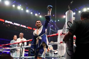 De La Hoya: Ortiz Jr. Will Steal the Show Against Madrimov