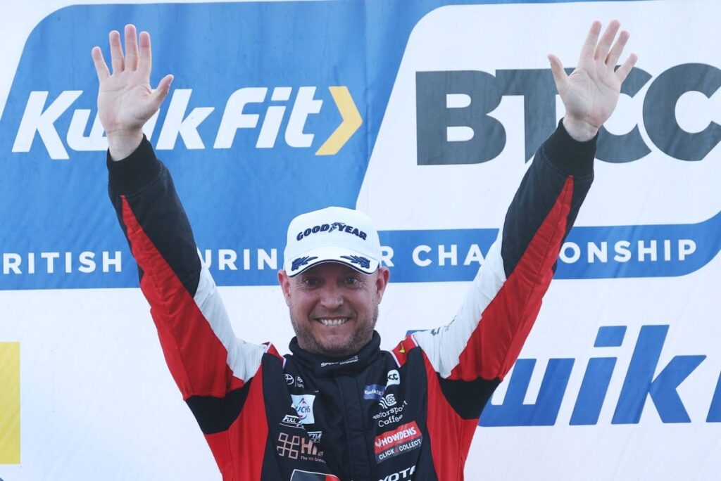 BTCC ace Huff bids to extend Macau wins record