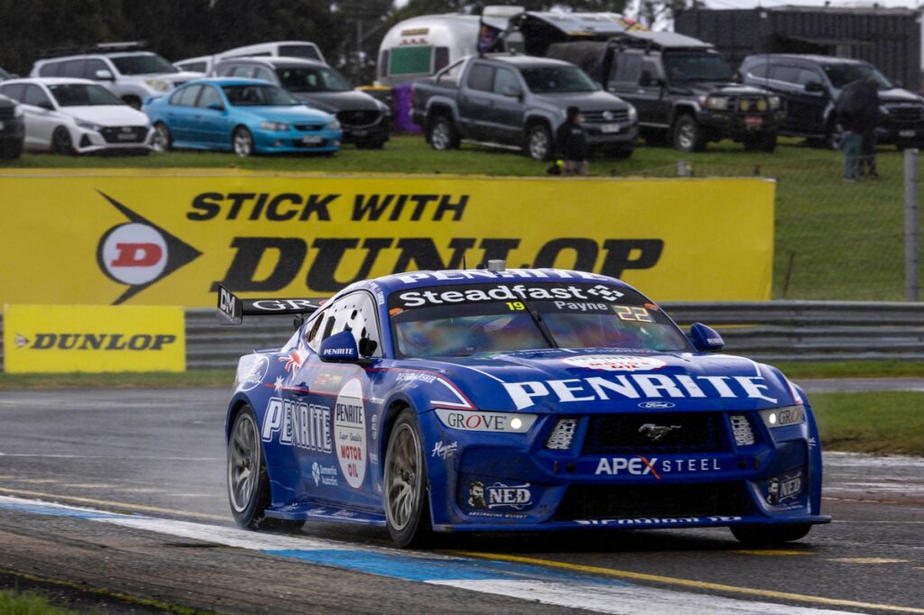 Payne, Whincup lead Bathurst practice as Brown’s Camaro crashes