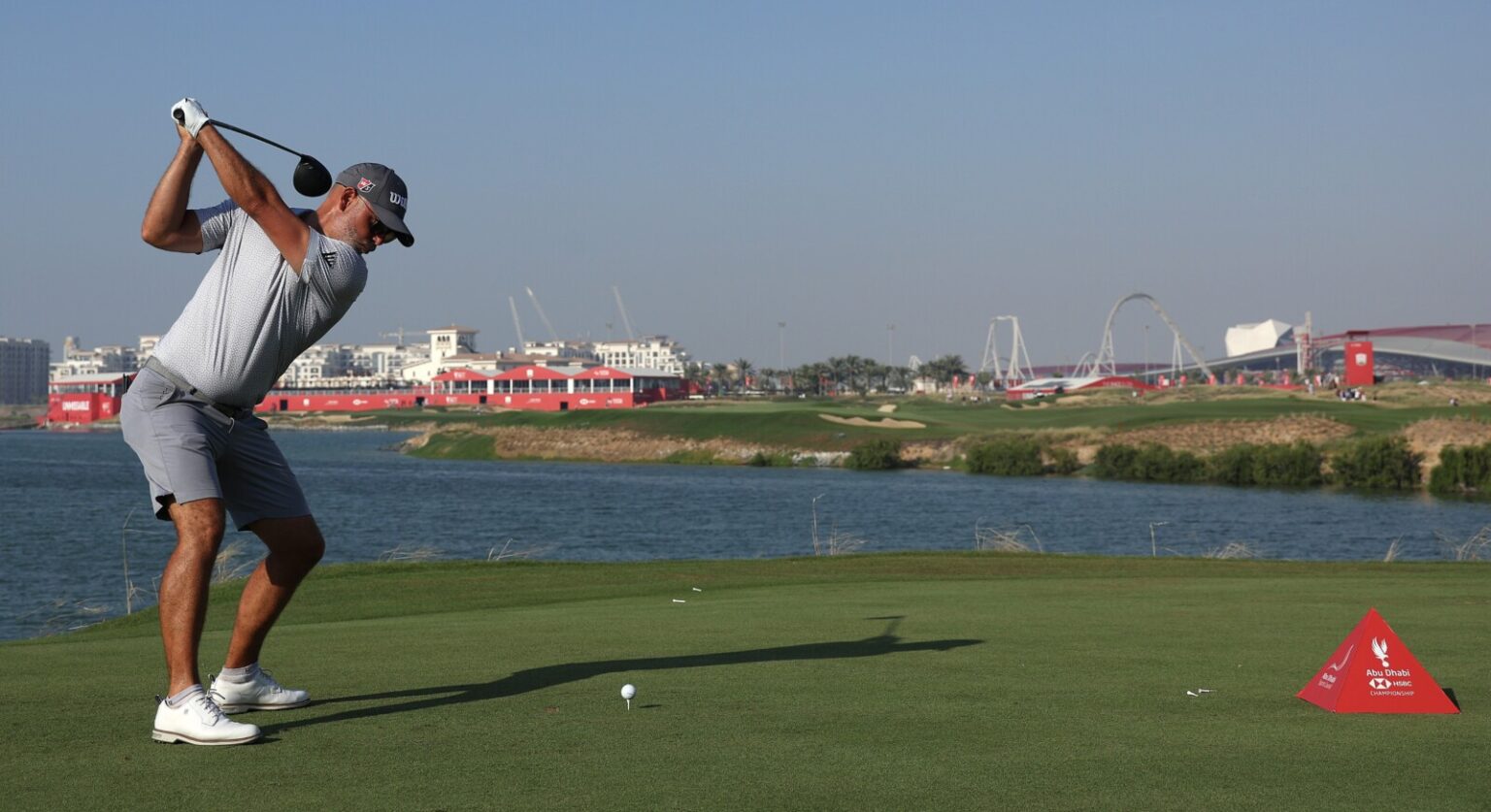 Waring surges into five-shot lead in Abu Dhabi