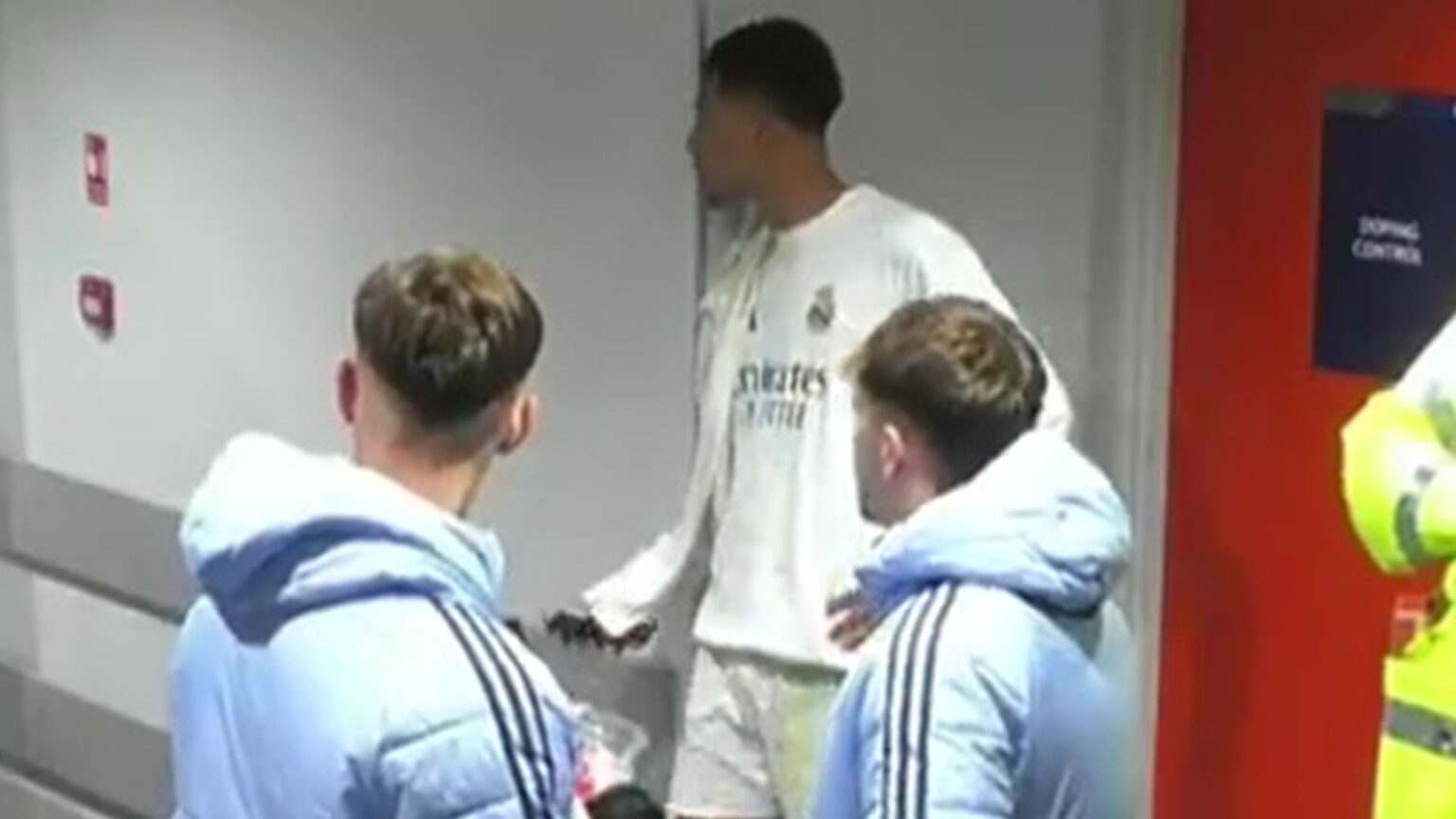 Jude Bellingham waits outside Liverpool dressing room to get bestie Trent Alexander-Arnold’s shirt off Gravenberch