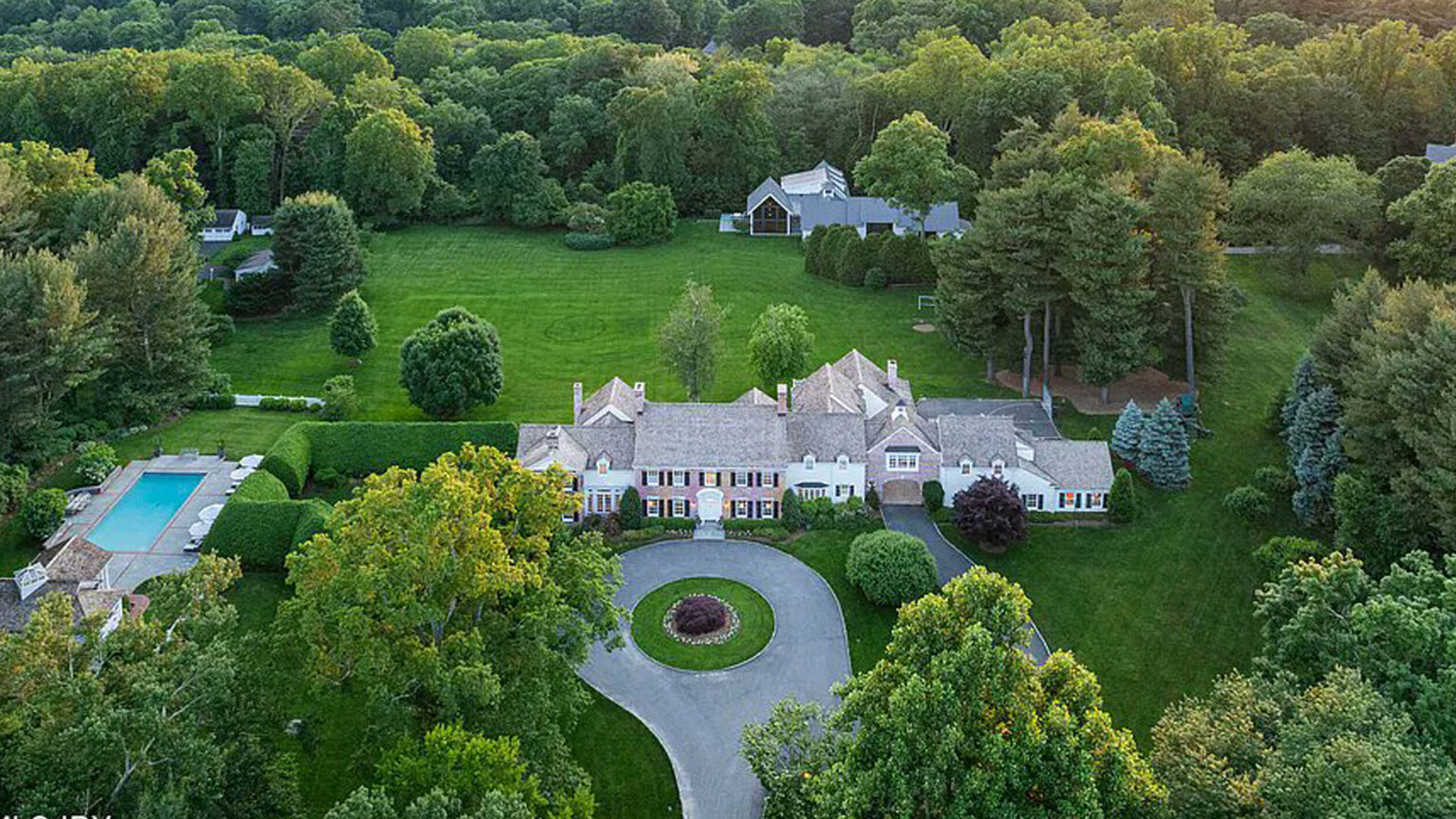 Inside Chelsea owner Todd Boehly’s insane mansion on sale for £15m with batting cage, basketball court and bowling alley