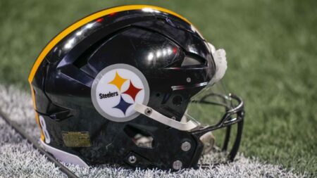 Steelers draft bust to make 2024 starting debut in crucial Week 17 game