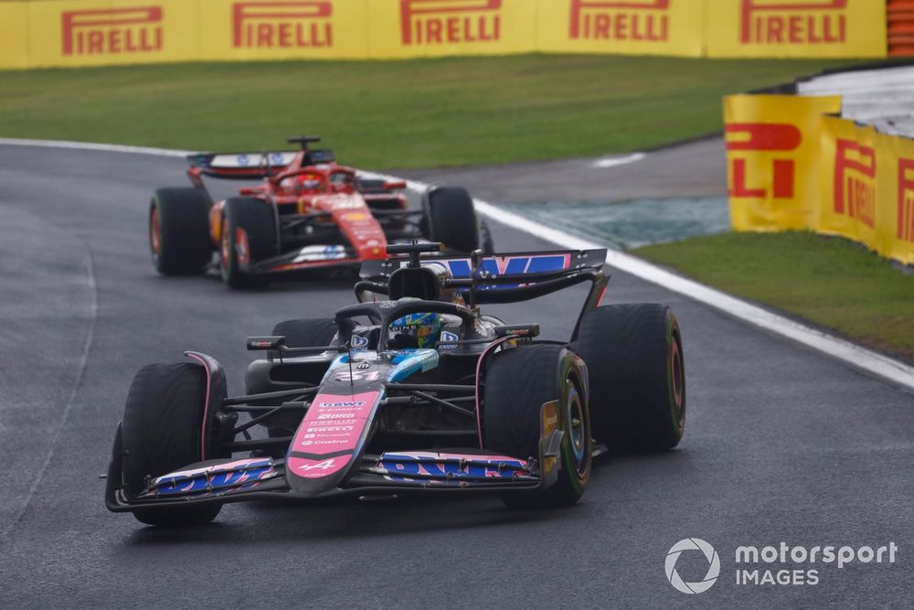 Esteban Ocon, Alpine A524, Charles Leclerc, Ferrari SF-24