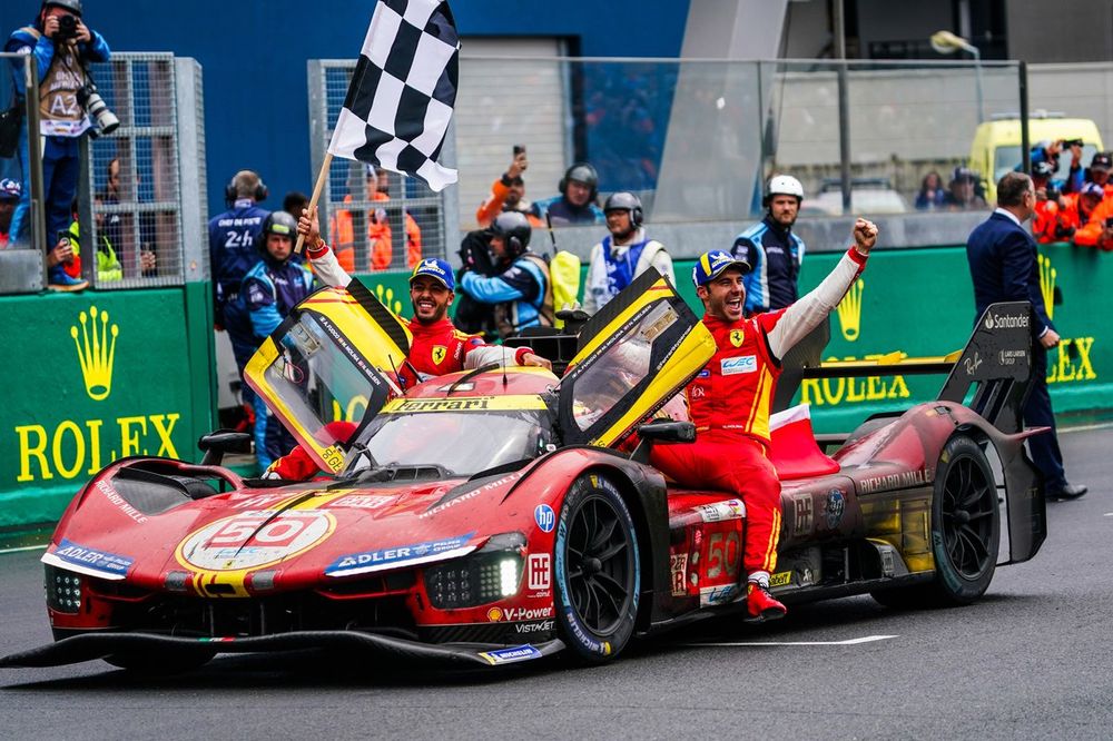 Race winner #50 Ferrari AF Corse Ferrari 499P: Antonio Fuoco, Miguel Molina, Nicklas Nielsen