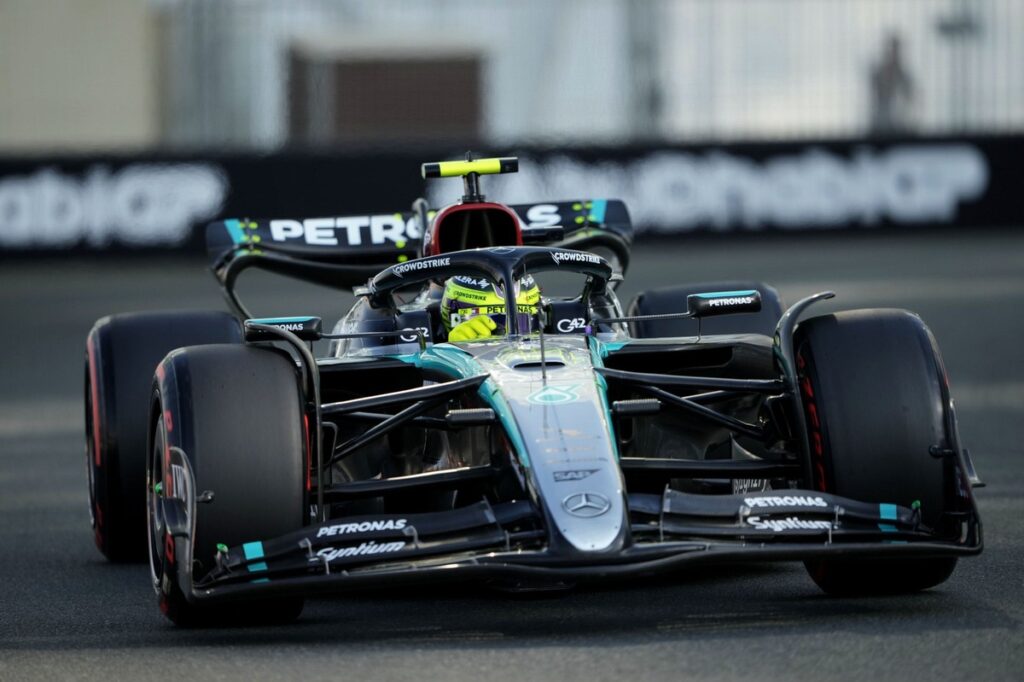 Hamilton disaster as loose bollard helps put him out of Q1 in final Mercedes outing