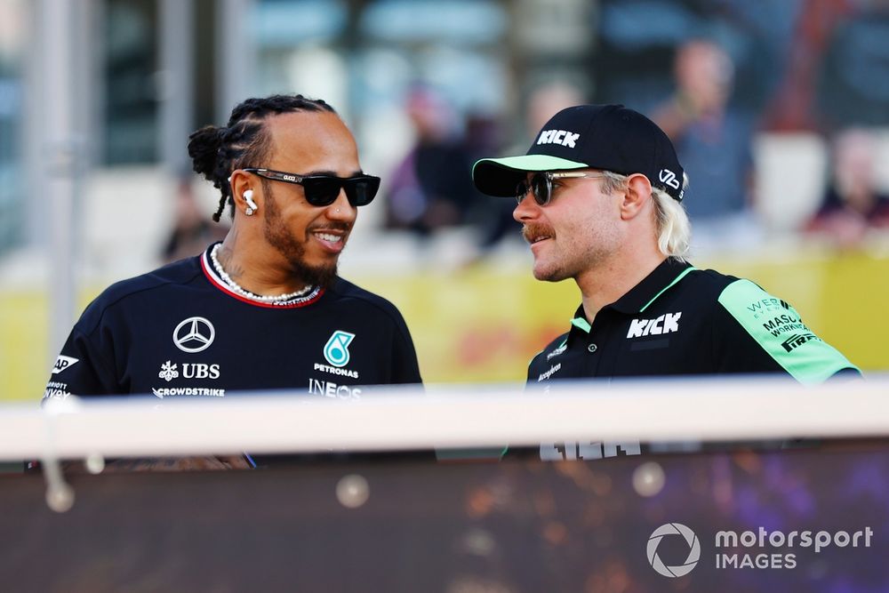 Lewis Hamilton, Mercedes-AMG F1 Team, Valtteri Bottas, Stake F1 Team KICK Sauber