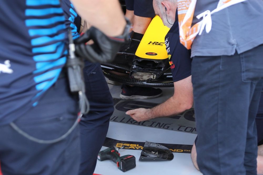 McLaren MCL38 technical detail