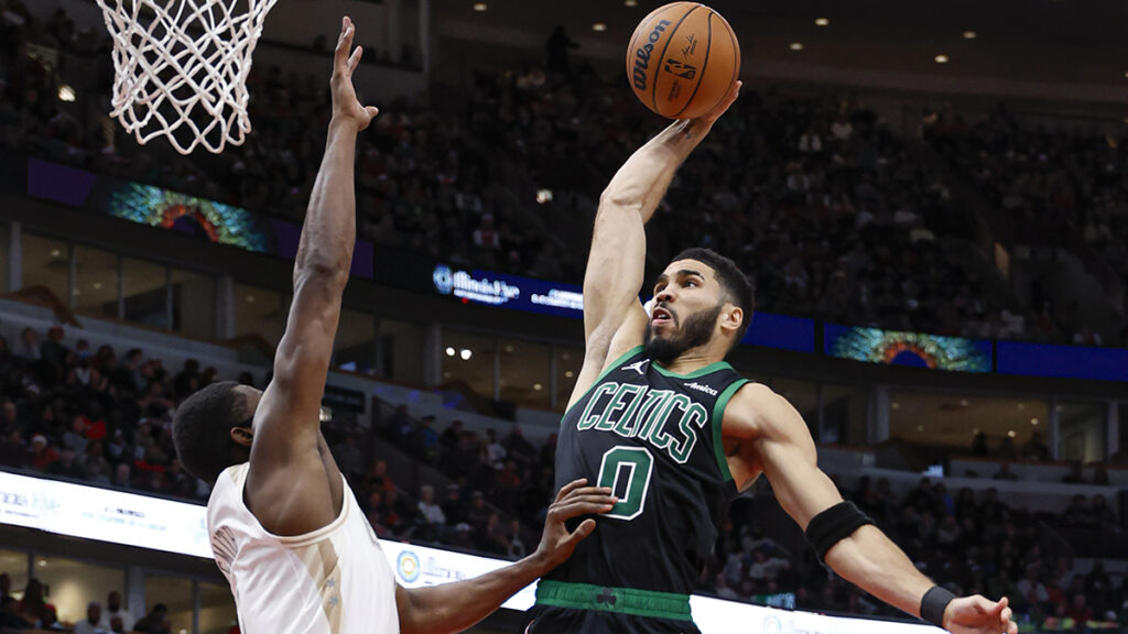 Four wild numbers from Jayson Tatum’s big night in Chicago