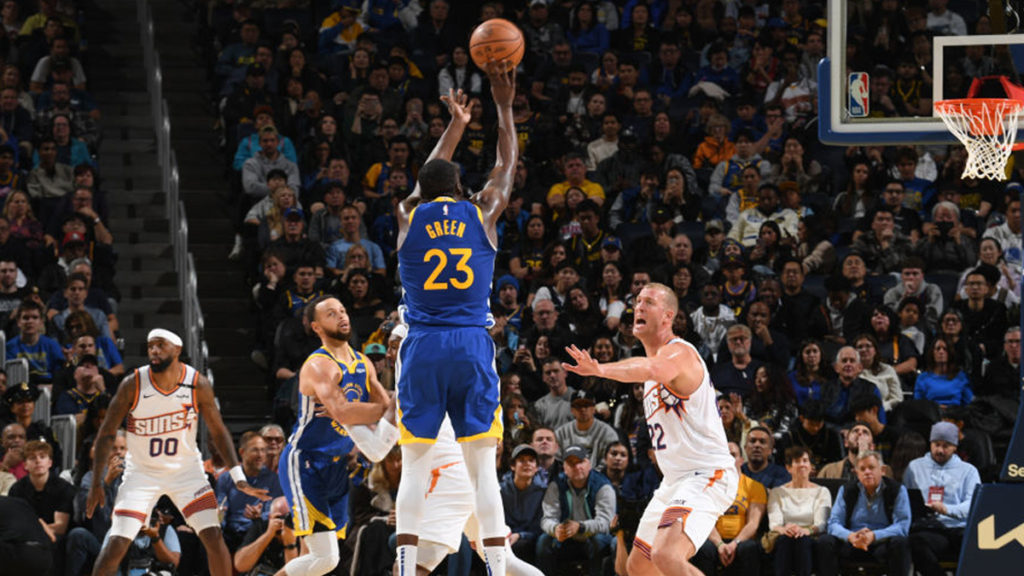 Dray passes Richardson for third-most 3-pointers in Warriors history