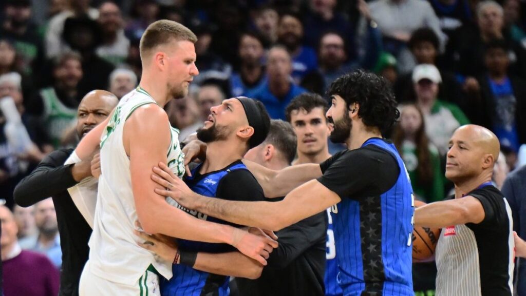 WATCH: Porzingis gets into it with Suggs, Bitadze in C’s-Magic