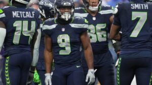 Kenneth Walker III injury: Seahawks running back’s initial status update for Week 17