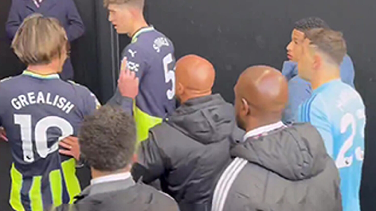 Emi Martinez’s eight-word blast at Jack Grealish revealed as new footage of pair’s furious tunnel row emerges