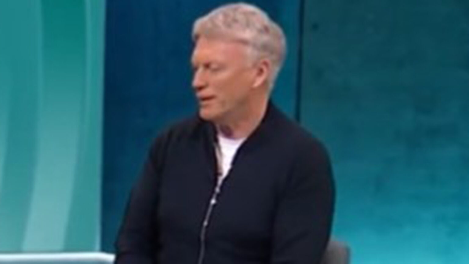 Awkward moment new BBC MOTD favourite upsets David Moyes with comment live on TV as he gives deadpan response