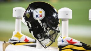 Ex-Pittsburgh Steelers wide receiver continues legendary downward spiral