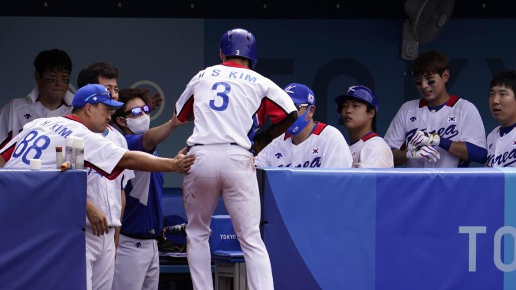 South Korean All-Star 2B Hyeseong Kim posted to MLB and available as free agent