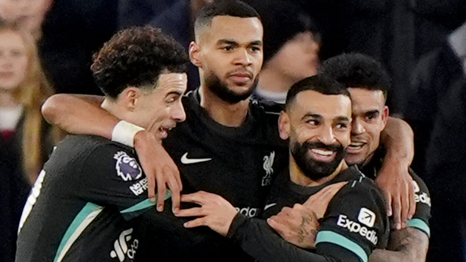 West Ham 0 Liverpool 5: Salah scores 20th goal of season as Reds dismantle hapless Hammers to pile pressure on Lopetegui