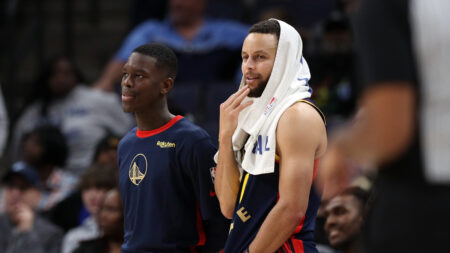 Schroder admits challenge of fitting with Steph, Draymond on Warriors