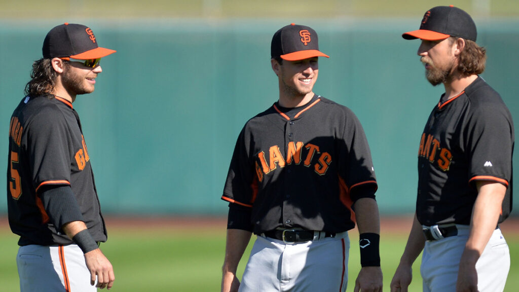 Posey hopeful former Giants legends will help usher in new era