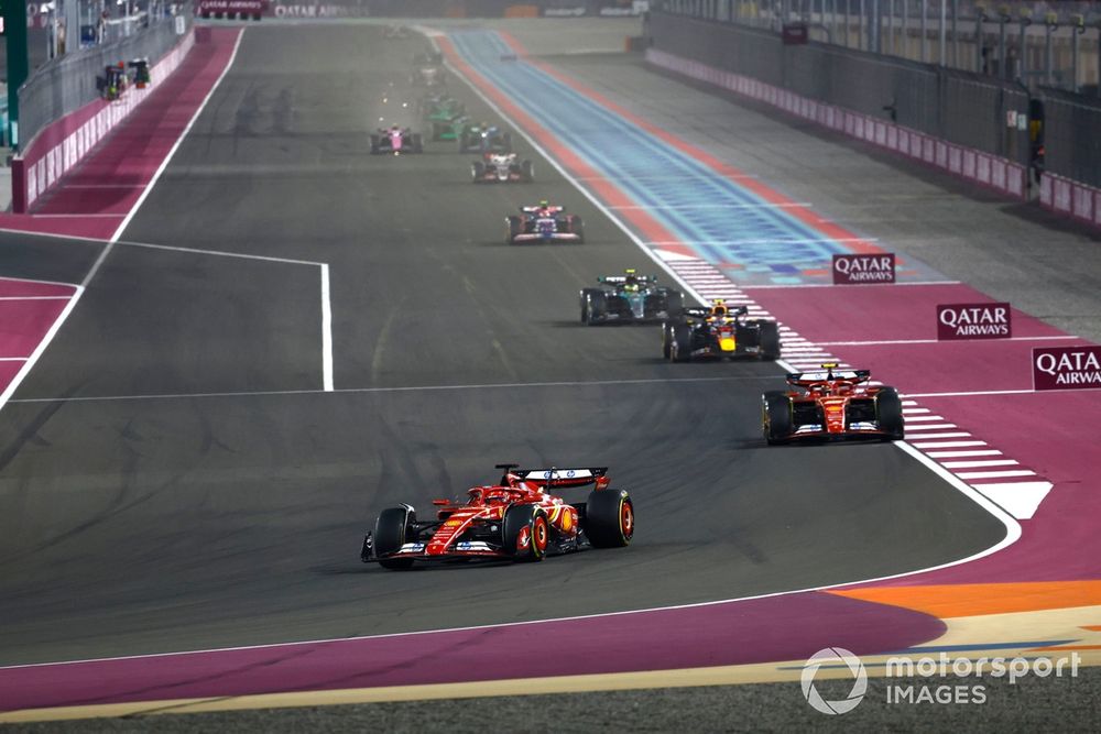 Charles Leclerc, Ferrari SF-24, Carlos Sainz, Ferrari SF-24, Sergio Perez, Red Bull Racing RB20 