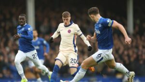 Everton 0-0 Chelsea LIVE RESULT: Blues drop two points as resilient Toffees hold firm in goalless draw – latest updates