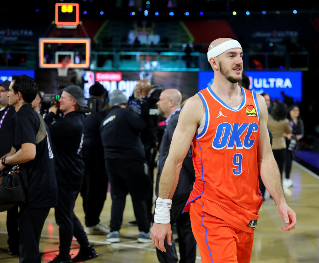 Thunder, Alex Caruso reportedly agree to 4-year,  million extension