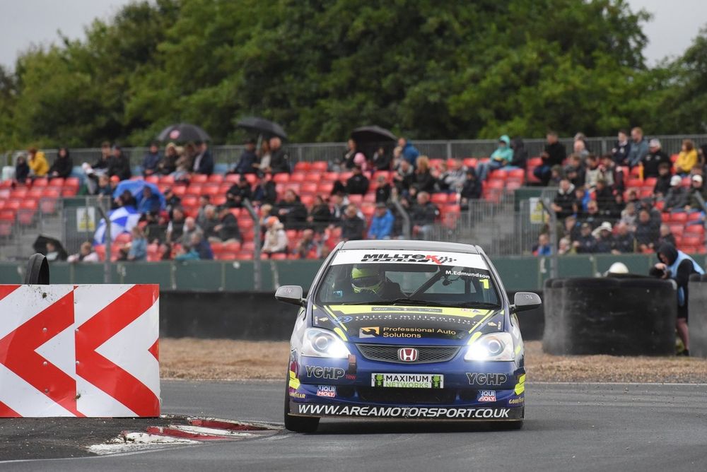 Edmundson impressively retained the Civic Cup title