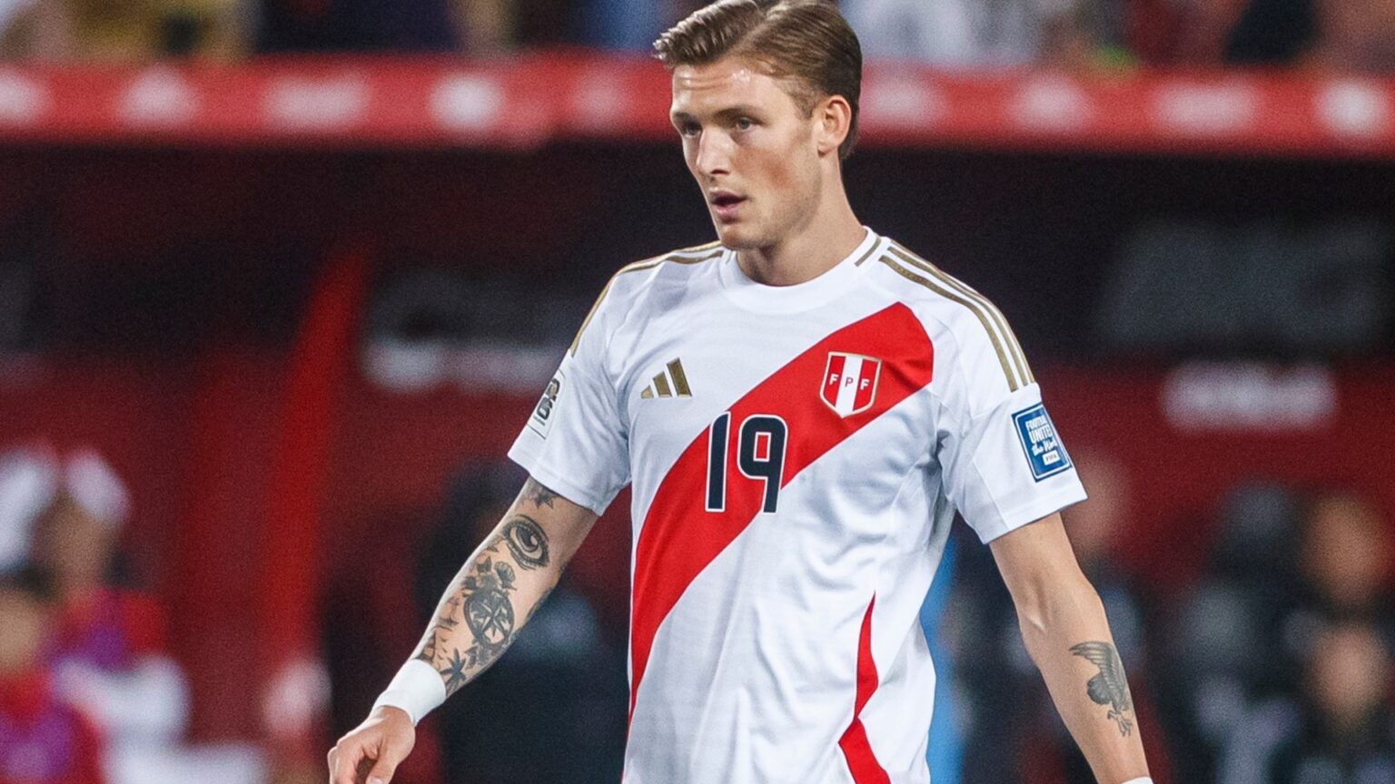 Burnley complete transfer of Peru defender Oliver Sonne, 24… whose auntie is a world famous supermodel