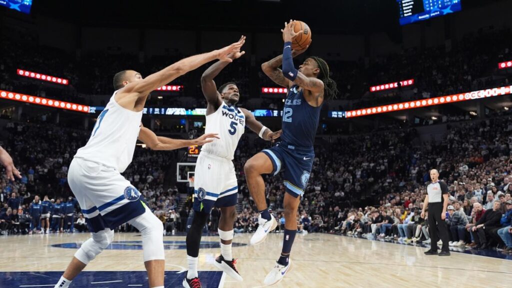 Watch Ja Morant hit game-winning bucket, lift Grizzlies past Timberwolves