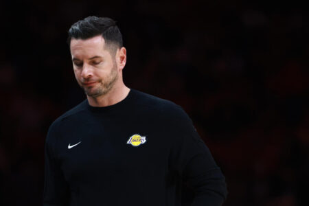 Lakers coach JJ Redick emotionally recounts losing home to wildfires: ‘It is complete devastation’