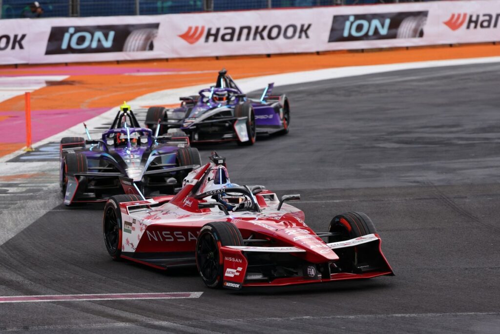 Rowland “would have found it hard to win” Mexico City E-Prix without late safety car