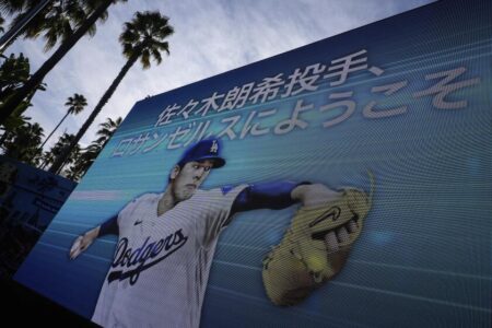 Hernández: Why did Roki Sasaki sign with the Dodgers? Health not wealth drove his decision