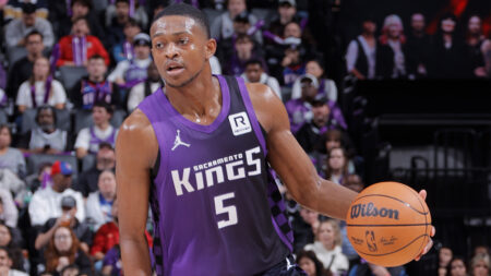 Fox available for Kings-Bulls after three-game injury absence