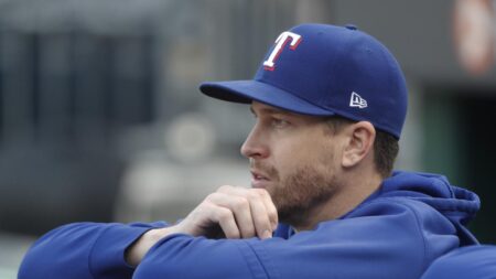 Jacob deGrom feeling normal after missing most of first two Texas seasons hurt