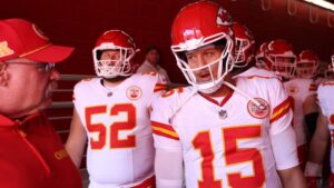 Why are Chiefs resting Patrick Mahomes, other starters in Week 18 vs. the Broncos?