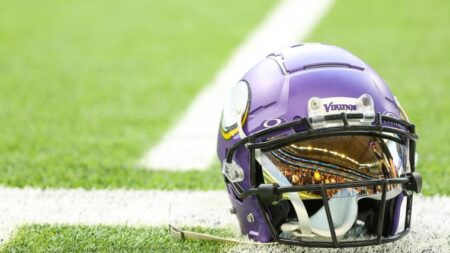 Vikings  million stud defender predicted to leave Minnesota for Steelers