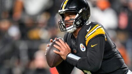 NFL insider casts serious doubt on Russell Wilson’s future with Steelers