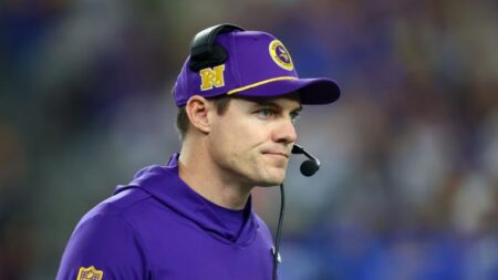 Vikings coach Kevin O’Connell speaks on Sam Darnold following brutal playoff performance