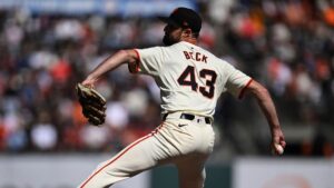 Why Beck believes Giants must give Posey undivided attention