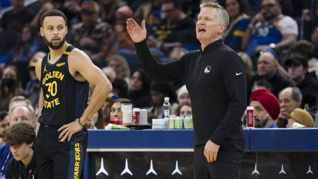 Kerr believes Steph feels ‘strain’ of Warriors’ recent struggles