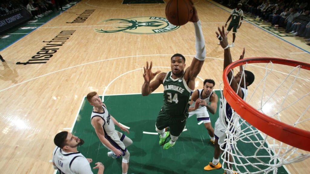 Watch Giannis Antetokounmpo put up his 50th career triple-double, help Bucks snap Kings win streak