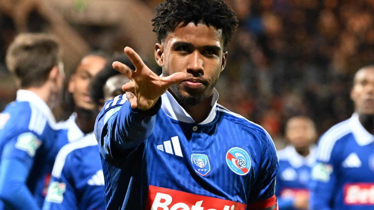 ‘Bring him back asap’ say Chelsea fans as forgotten loanee levels above in Ligue 1 and continues to shine