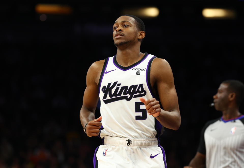 Will the Kings deal De'Aaron Fox before the trade deadline? (Mark J. Rebilas-USA TODAY Sports)