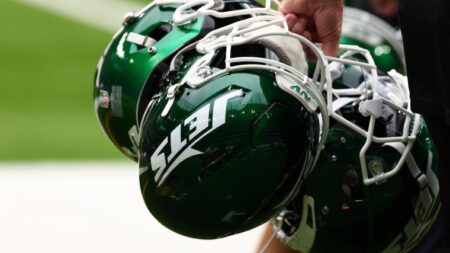 Jets commit one last major blunder ahead of regular season finale vs. Dolphins