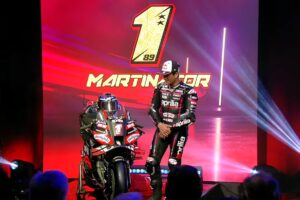 Martin chooses #1 for MotoGP title defence as Aprilia unveils 2025 bike