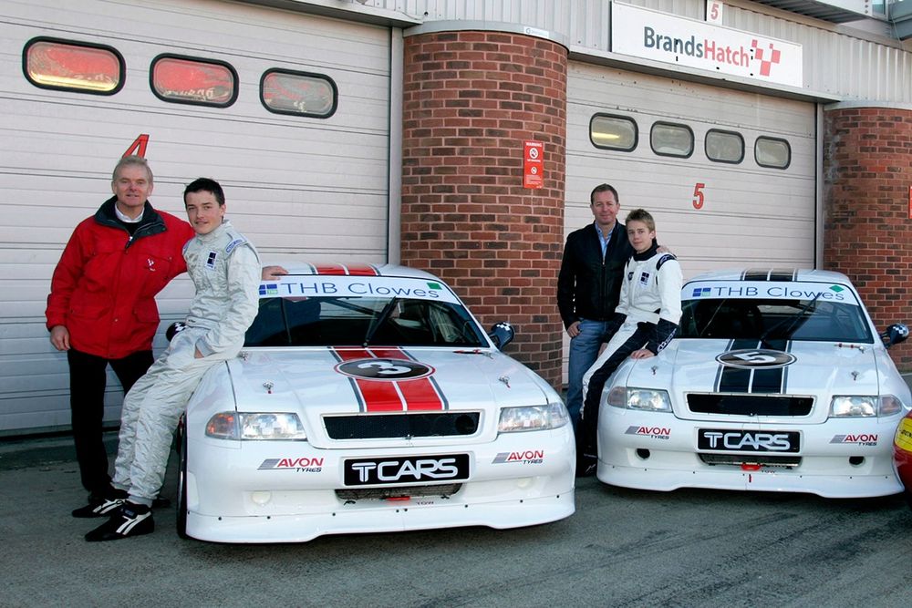 Palmer Jr (left) and Brundle Jr were among those racing Howard’s T Cars machines